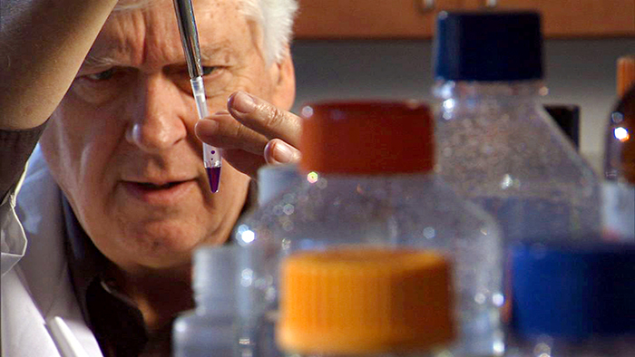Hamilton Smith with pipette as seen on Synthetic Life.